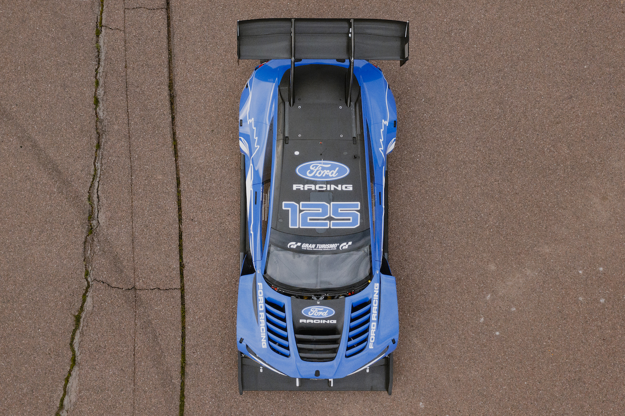 2026_Super_Mustang_Mach-E_EV_demonstrator_1_61